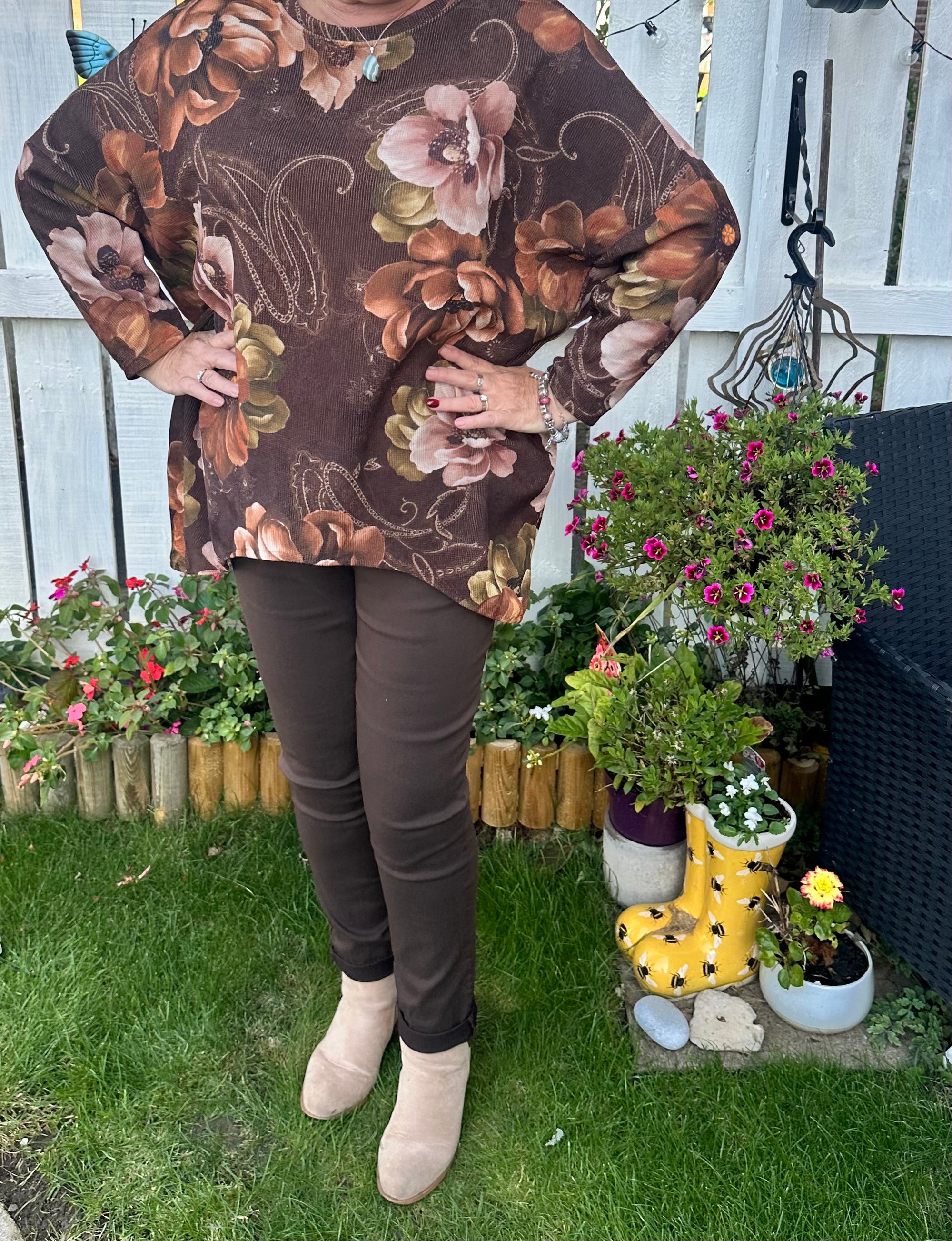 Sam fine corduroy top with pockets