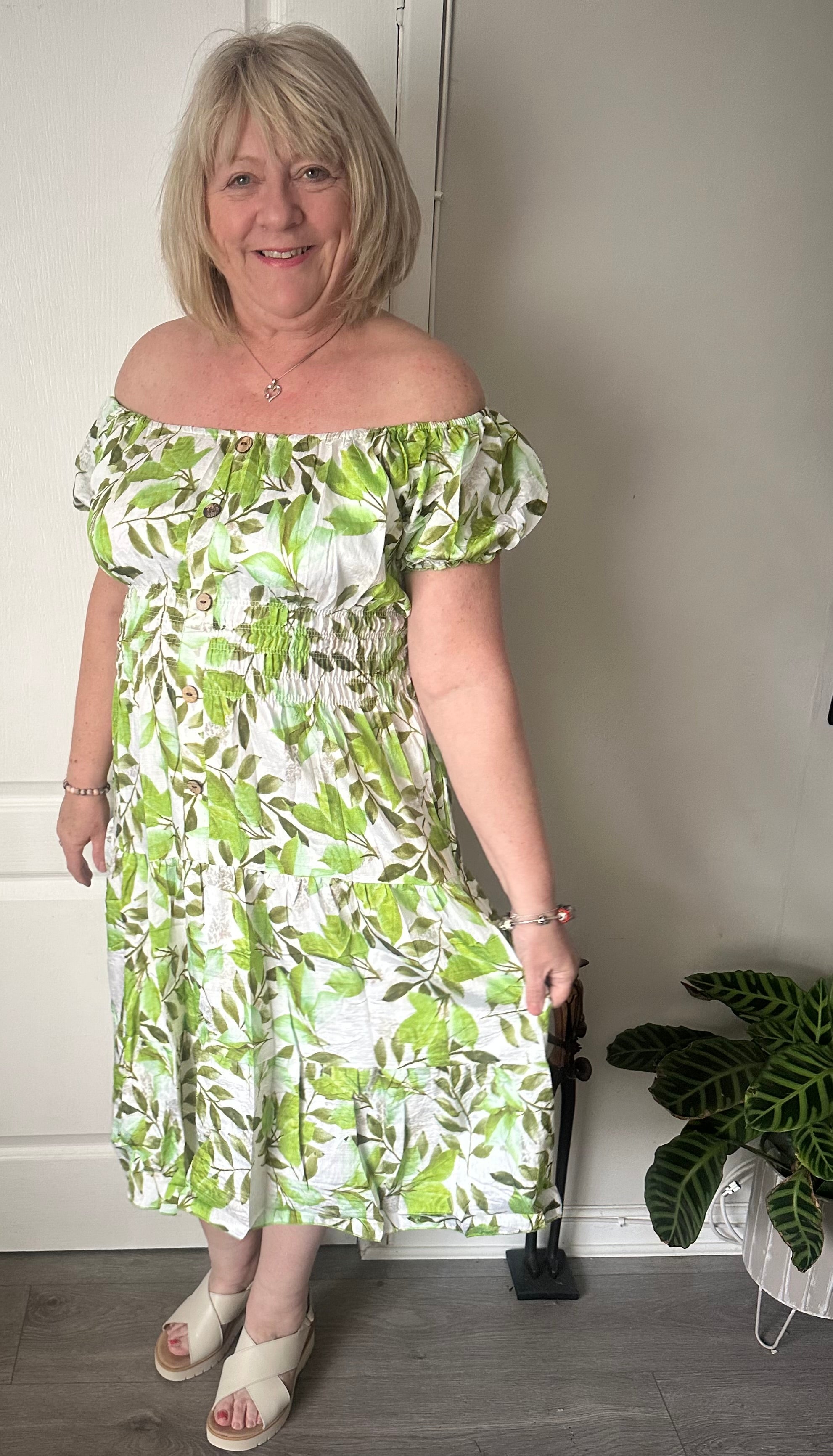Marie floral midi dress 10-18