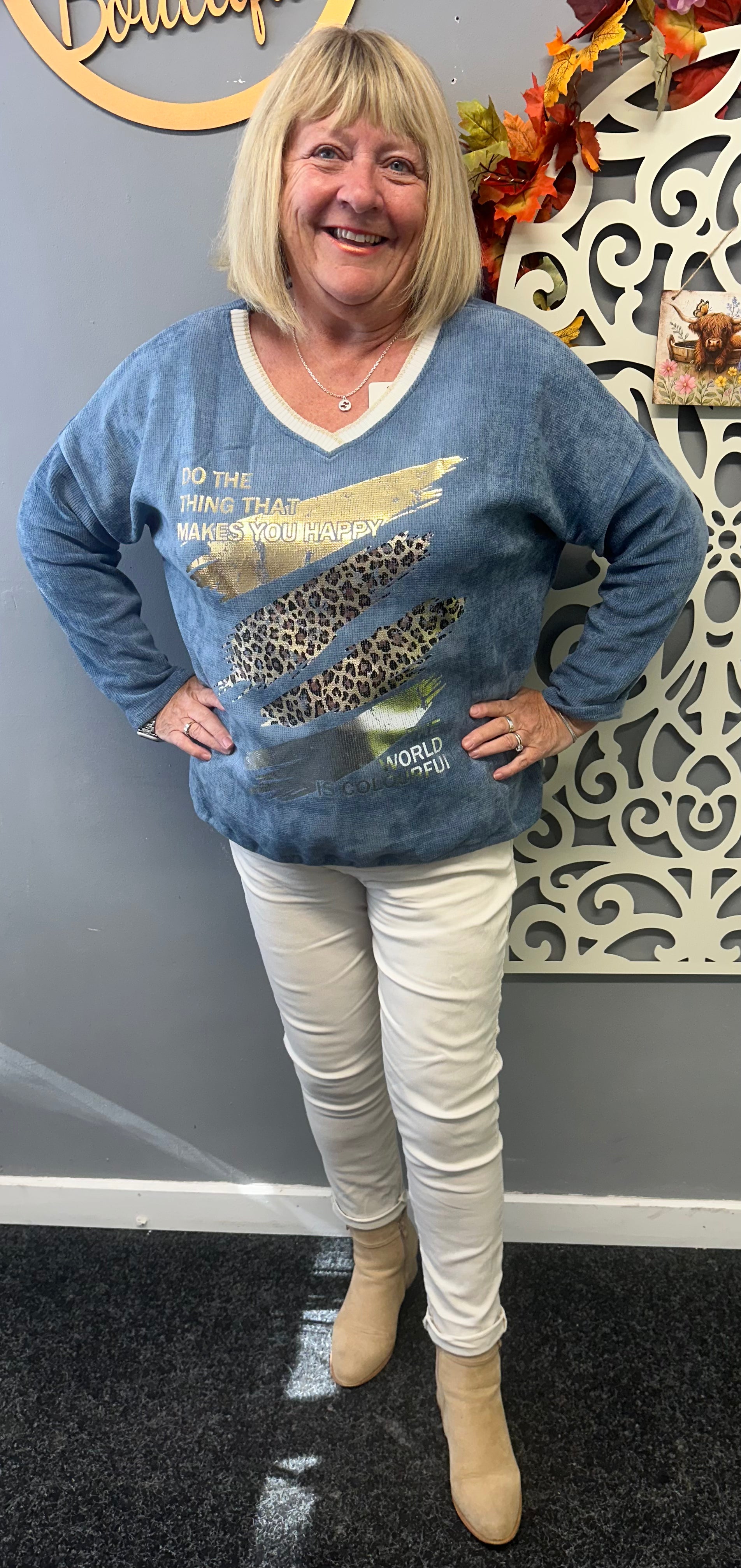 Hayley Italian Wild Touch Leopard V-Neck Jumper