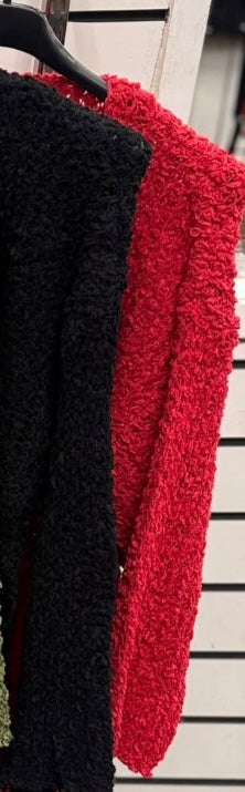 Lindsay 
Gorgeous soft
textured knit
Flattering V-neck relaxed fit fits 10-18