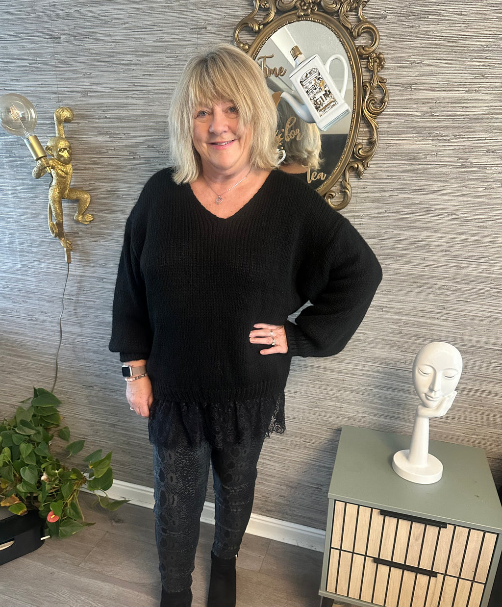 Lucy lace  hem jumper 10-18