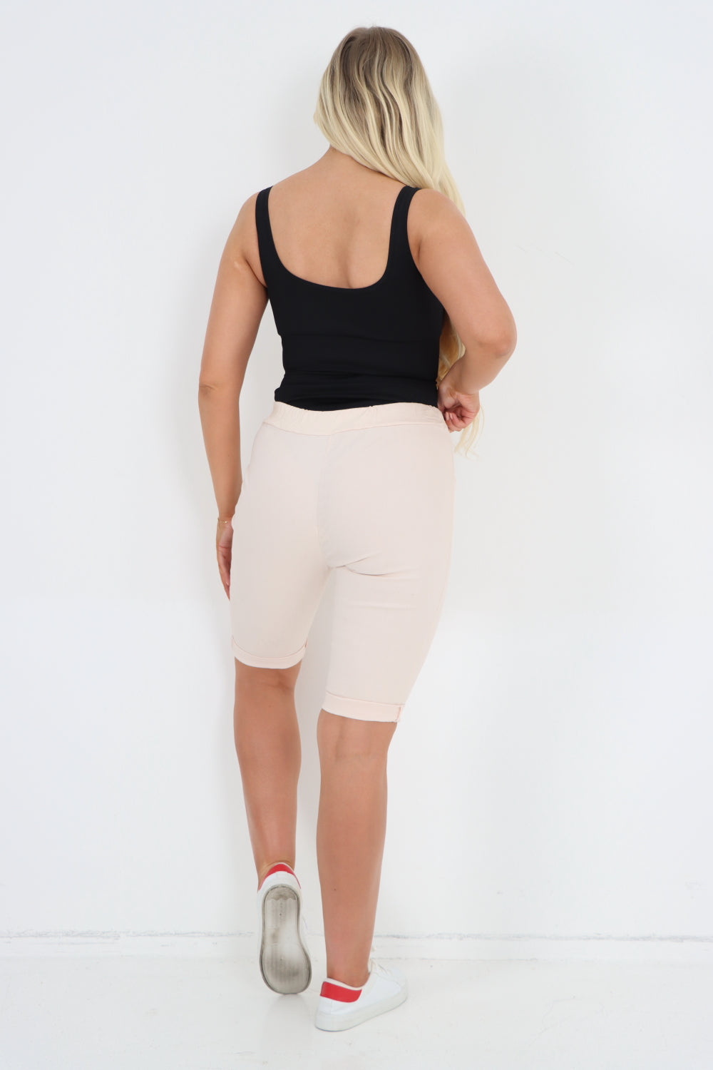Millie Italian Curvy Knee Length Magic Shorts
