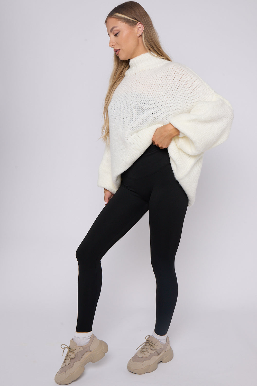 Amora Energy Curvy Leggings