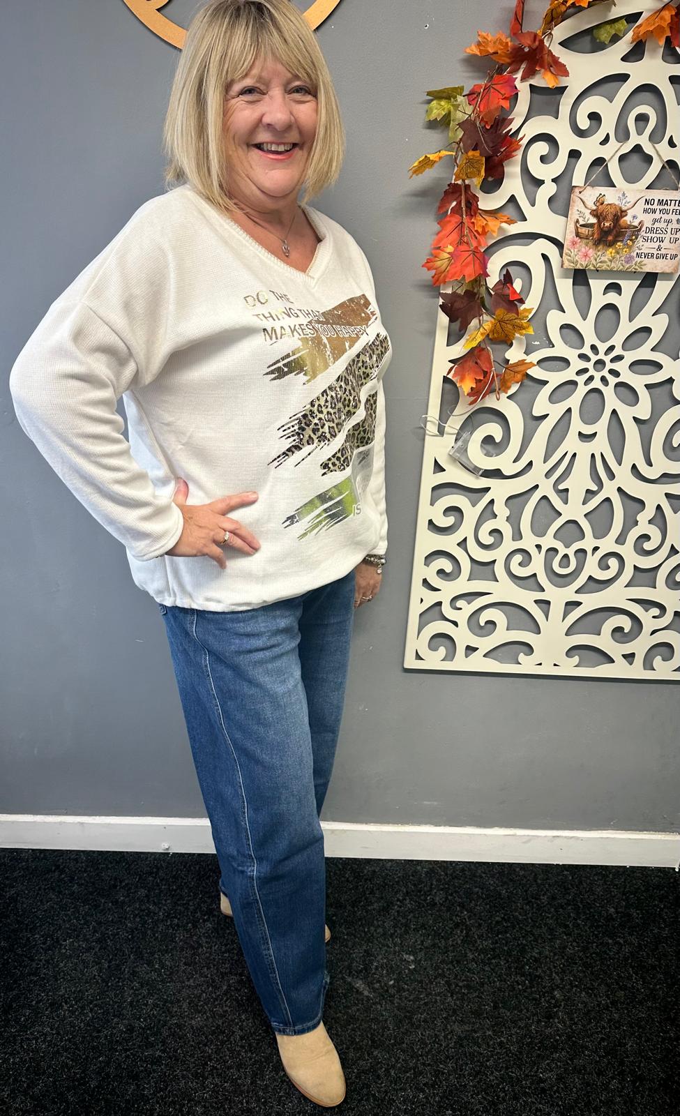Hayley Italian Wild Touch Leopard V-Neck Jumper