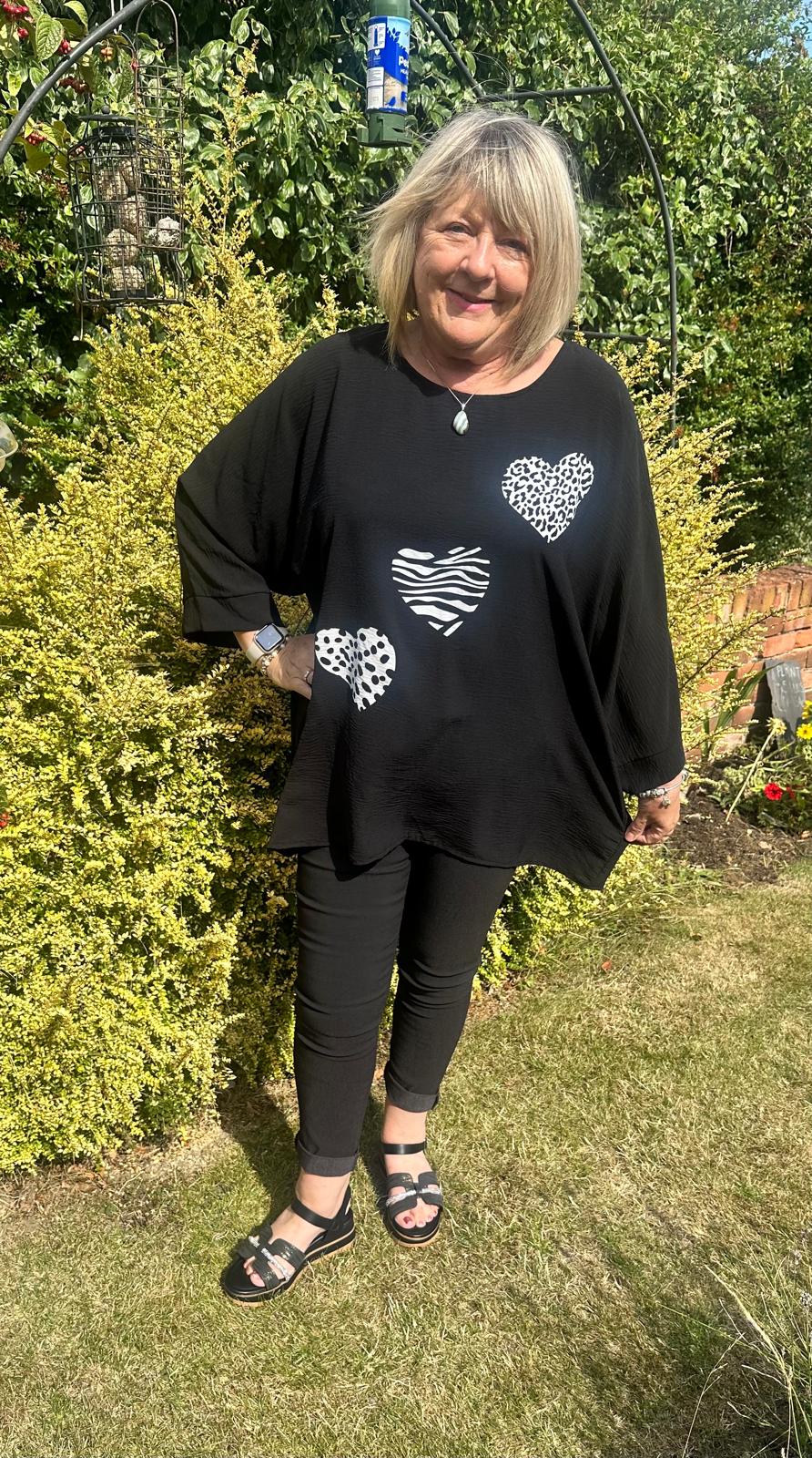 Annie Animal Print Heart 3/4 Sleeve Top