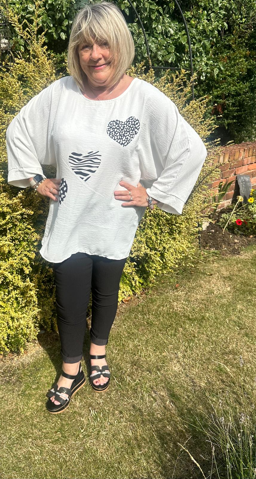 Annie Animal Print Heart 3/4 Sleeve Top