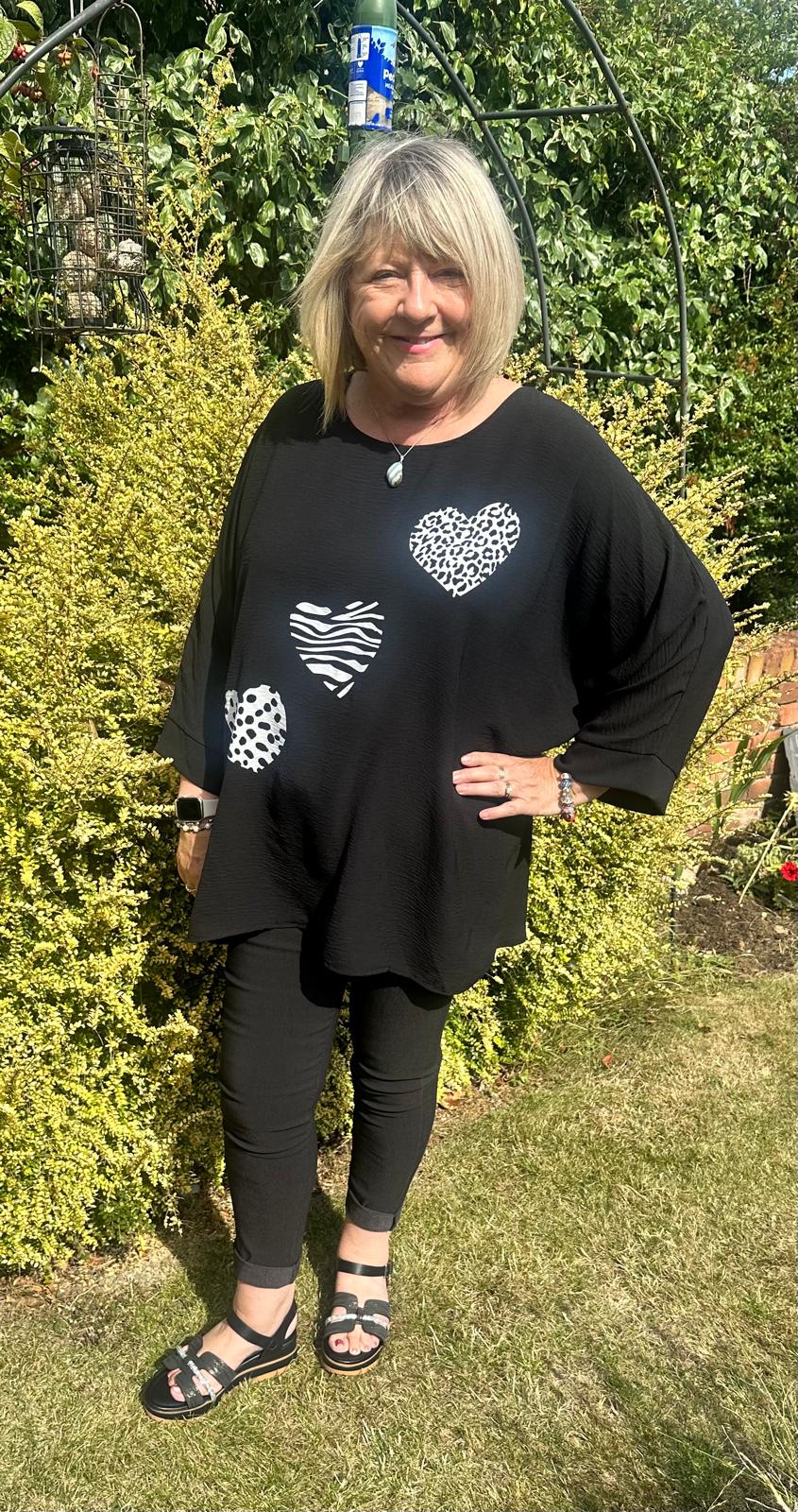 Annie Animal Print Heart 3/4 Sleeve Top