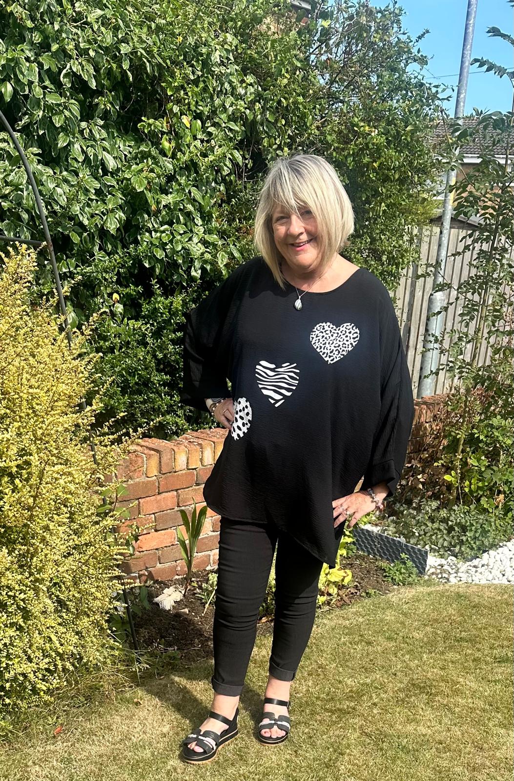 Annie Animal Print Heart 3/4 Sleeve Top